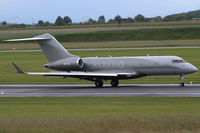 OE-III @ VIE - Amira Air