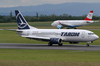 YR-BGB @ VIE - Tarom