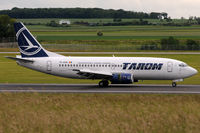 YR-BGB @ VIE - TAROM - by Chris Jilli