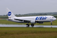 VP-BAB @ VIE - UTair