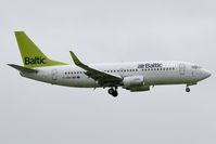 YL-BBX @ LOWW - Air Baltic 737-300 - by Andy Graf - VAP