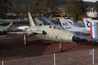 63-8357 - Savigny-les-Beaune castle collection - by olivier Cortot