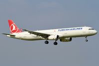 TC-JRP @ LOWW - Rwy 34 - by Bernd Karlik - VAP