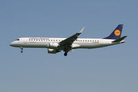 D-AEBR @ EBBR - Arrival of flight LH2284 to RWY 25L - by Daniel Vanderauwera