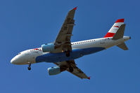 OE-LDD @ LOWL - Austrian Airlines Airbus A319-112 final approach in LOWL/LNZ