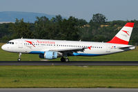 OE-LBK @ VIE - Austrian Airlines - by Chris Jilli