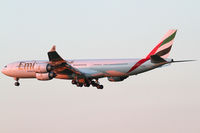 A6-ERE @ VIE - Emirates - by Joker767