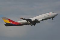 HL7417 @ LOWW - Asiana Boeing 747-400 - by Dietmar Schreiber - VAP