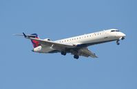 N738EV @ DTW - ASA CRJ-700 - by Florida Metal