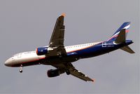 VQ-BHL @ EGLL - Airbus A320-214 [4453] (Aeroflot Russian Airlines) Home~G 27/10/2010 - by Ray Barber