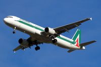EI-IXF @ EGLL - Airbus A321-112 [0515] (Alitalia) Home~G 10/11/2010. On approach 27R.