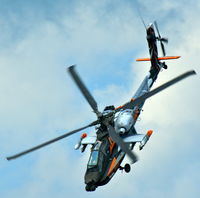 Q-17 @ EHVK - RNLAF / Apache Demo Team (spez. cs.), seen here at the end of the breathtaking show at Volkel Airbase (EHVK) - by A. Gendorf