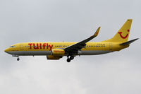D-ATUA @ EDDF - TuiFly Boeing 737