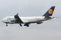 D-ABTL @ EDDF - Lufthansa Boeing 747 - by Thomas Ranner