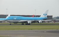 PH-BFY @ EHAM - Boeing 747-400 - by Mark Pasqualino