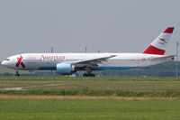 OE-LPC @ VIE - Austrian Airlines