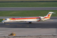 EC-JZT @ LOWW - Air Nostrum CRJ-900 - by Thomas Ranner