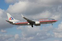 N801NN @ MIA - American 737-800 - by Florida Metal