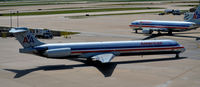 N7522A @ KDFW - Taxi DFW TX - by Ronald Barker