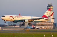 OE-LAZ @ LOWW - Rwy 16 - by Bernd Karlik - VAP