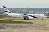 4X-EKI @ LFPG - El Al 1999 Boeing 737-86N, c/n: 28587 - by Terry Fletcher