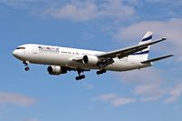 4X-EAJ @ EGLL - Boeing 767-330ER [25208] (El Al Israel Airlines) Heathrow~G 01/09/2006