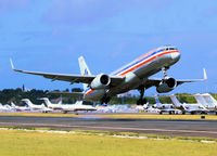 N663AM @ TNCM - N663AM