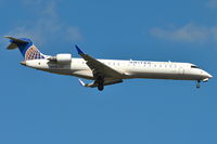 N151GJ @ KIAD - On finals for r/w 19L - by Robert Kearney