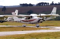 ZS-APT @ FASH - Cessna 182S Skylane [182-80867] Stellenbosch~ZS 17/09/2006
