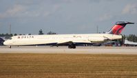 N912DL @ MIA - Delta MD-88 - by Florida Metal