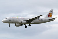 EC-HTB @ EDDF - Iberia Airbus A320