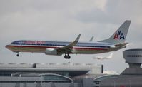 N938AN @ MIA - American 737-800 - by Florida Metal