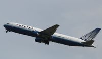 N646UA @ EHAM - Boeing 767-300 - by Mark Pasqualino