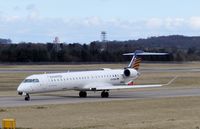 D-ACNX @ EGPH - Germanwings 363 Taxiing to runway 06 for departure to CGN