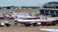 N854NN @ KDFW - Gate C8 DFW - by Ronald Barker