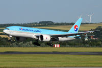 HL8251 @ VIE - Korean Air Cargo - by Chris Jilli