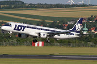 SP-LNC @ VIE - LOT - Polish Airlines