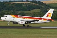 EC-KOY @ VIE - Iberia