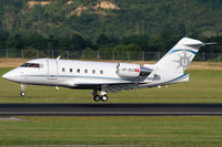 HB-IKS @ VIE - Air Charter
