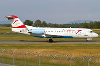 OE-LFR @ LOWW - Rwy 34 - by Bernd Karlik - VAP