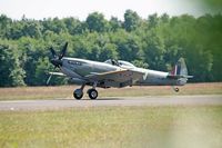 TE311 @ EGLK - Touchdown RW07 EGLK 06JUL13