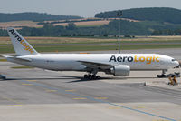 D-AALB @ VIE - AeroLogic