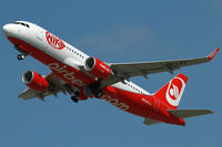 OE-LEY @ VIE - NIKI
