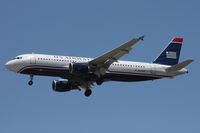 N113UW @ TPA - US Airways A320 - by Florida Metal