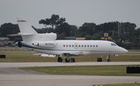 N176CL @ ORL - Falcon 900EX