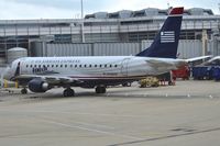 N135HQ @ KDCA - About to push back from parking