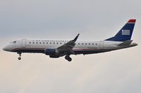 N119HQ @ KDCA - On short finals for r/w 1