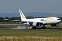 D-AALF @ VIE - AeroLogic