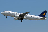 EI-DSW @ VIE - Air One