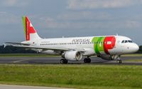 CS-TNN @ ELLX - taxying to the active - by Friedrich Becker